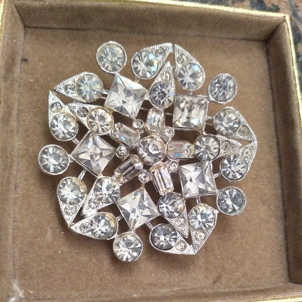 Vintage Broach